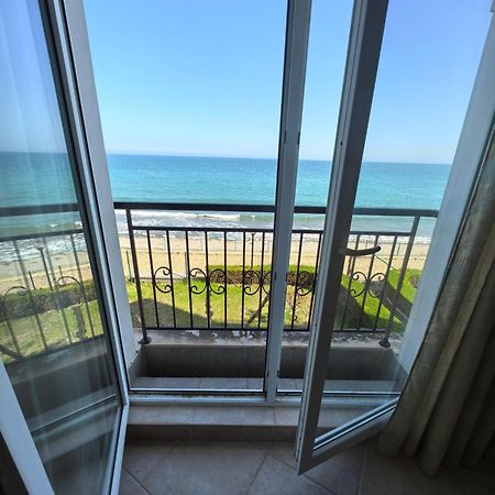 Dl Apartments 아헬로이 외부 사진